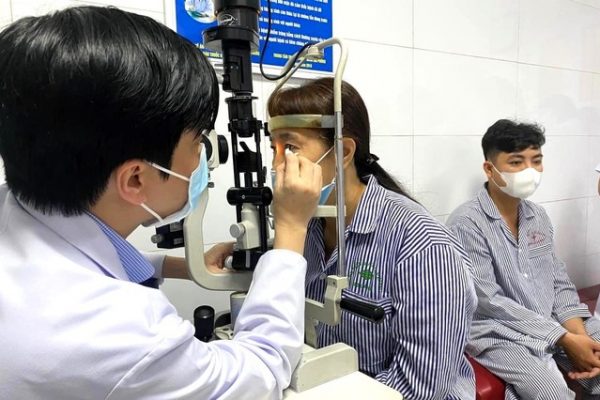 BV Mắt Hải Phòng: Lần đầu ghép giác mạc thành công